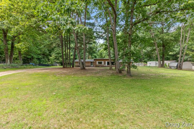 12502 McMurty Drive NE, Sand Lake, MI 49343