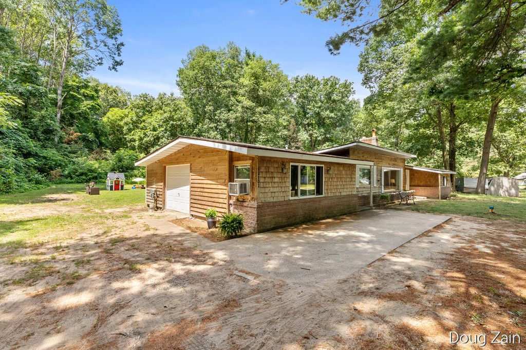 12502 McMurty Drive NE, Sand Lake, MI 49343