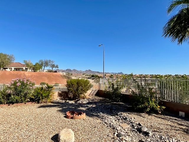 2836 Mourning Dove Circle, Bullhead City, AZ 86442