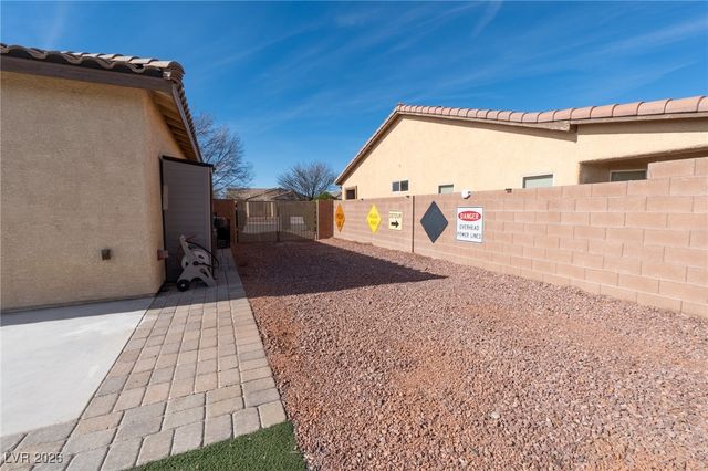 4921 Novelli Place, Pahrump, NV 89061