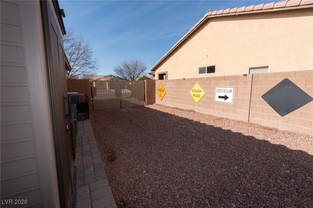 4921 Novelli Place, Pahrump, NV 89061