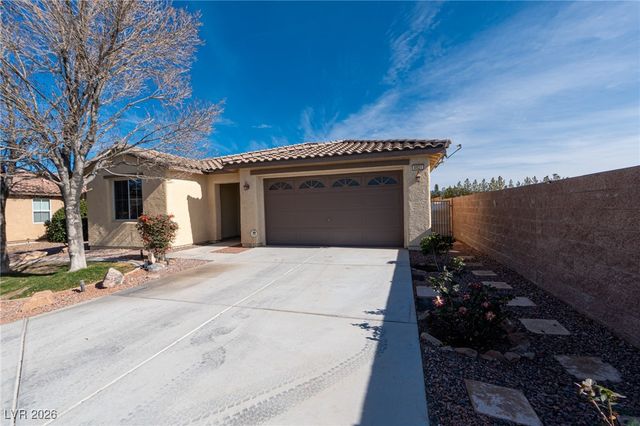 4921 Novelli Place, Pahrump, NV 89061