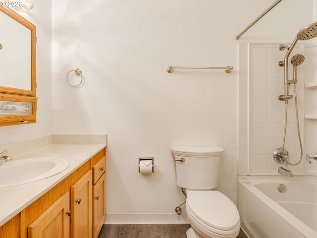 13121 Nw 8TH Way A, Vancouver, WA 98685