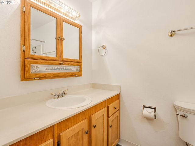 13121 Nw 8TH Way A, Vancouver, WA 98685