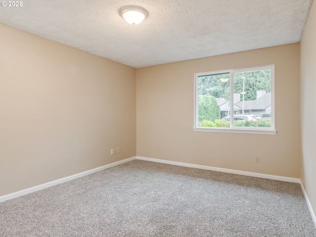 13121 Nw 8TH Way A, Vancouver, WA 98685