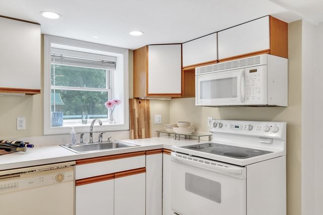 14 Otis Street, Woburn, MA 01801