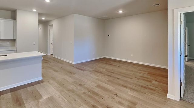 6101 Green Meadow Lane, Oklahoma City, OK 73132