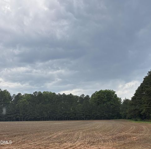 1000 Club Pond Road Road, Henderson, NC 27537