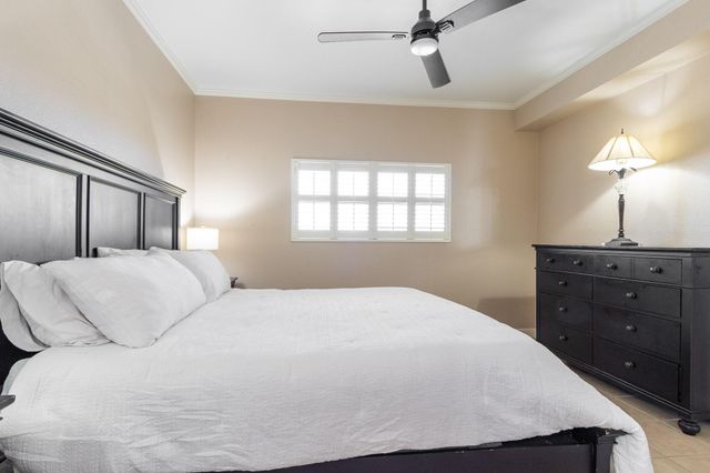 7700 Seawall Boulevard 1110, Galveston, TX 77551