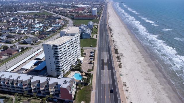 7700 Seawall Boulevard 1110, Galveston, TX 77551