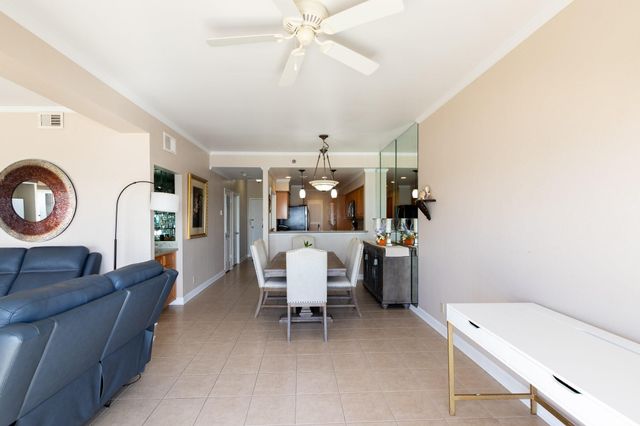 7700 Seawall Boulevard 1110, Galveston, TX 77551