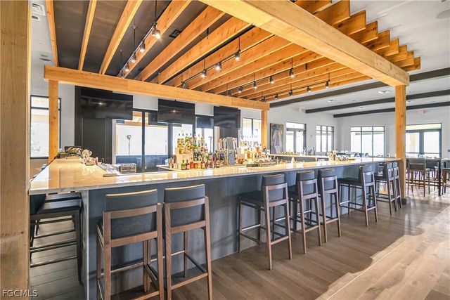 9366 Pocida CT 203, Naples, FL 34119