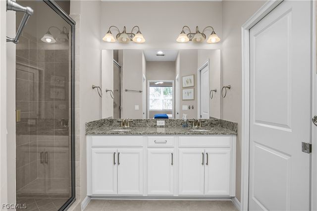 9366 Pocida CT 203, Naples, FL 34119