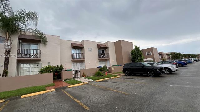 1990 SW 121st Court 236, Miami, FL 33175
