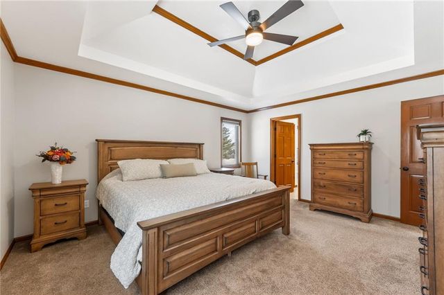 11618 Fishing River Road, Liberty, MO 64068