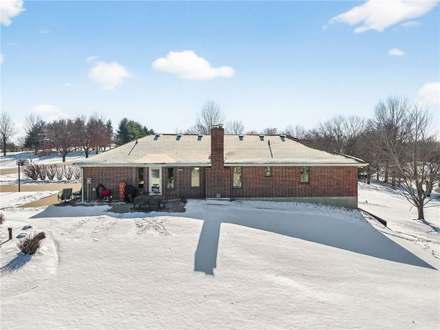 11618 Fishing River Road, Liberty, MO 64068