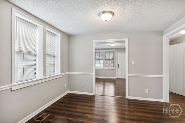 1036 W 38th Street, Savannah, GA 31415