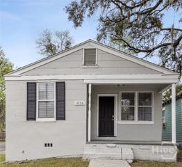 1036 W 38th Street, Savannah, GA 31415