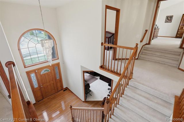 18578 Glengarry Drive, Livonia, MI 48152