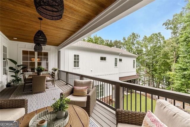 9370 Raldon Road, Gainesville, GA 30506