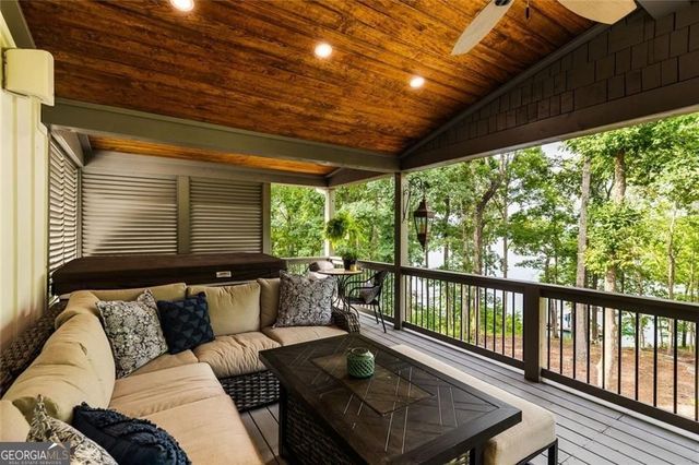 9370 Raldon Road, Gainesville, GA 30506