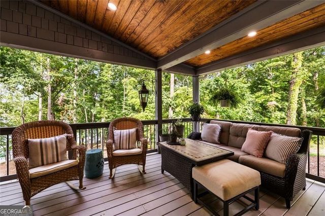 9370 Raldon Road, Gainesville, GA 30506