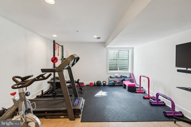 1119 N HOWARD ST, Philadelphia, PA 19123