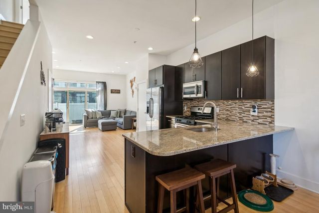 1119 N HOWARD ST, Philadelphia, PA 19123