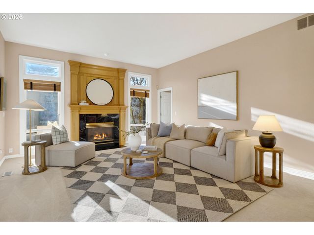 3684 Nw LORIANN Dr, Portland, OR 97229