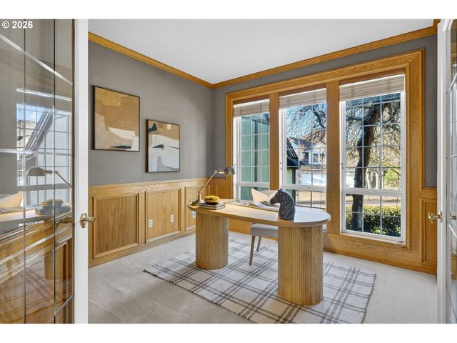 3684 Nw LORIANN Dr, Portland, OR 97229