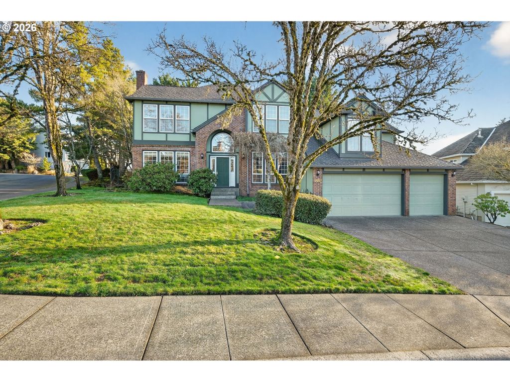 3684 Nw LORIANN Dr, Portland, OR 97229