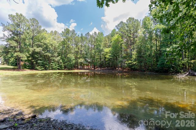 3009 Mamoth Oak Drive, Lancaster, SC 29720