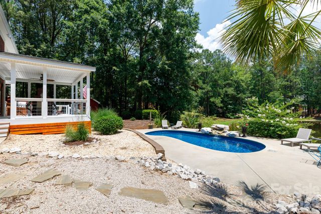 3009 Mamoth Oak Drive, Lancaster, SC 29720