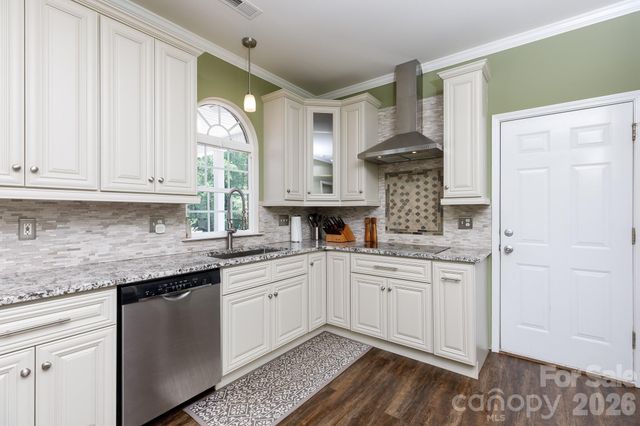 3009 Mamoth Oak Drive, Lancaster, SC 29720