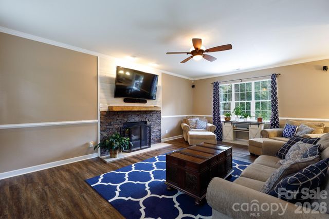 3009 Mamoth Oak Drive, Lancaster, SC 29720