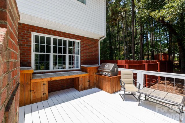 3009 Mamoth Oak Drive, Lancaster, SC 29720