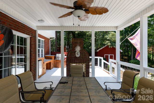 3009 Mamoth Oak Drive, Lancaster, SC 29720