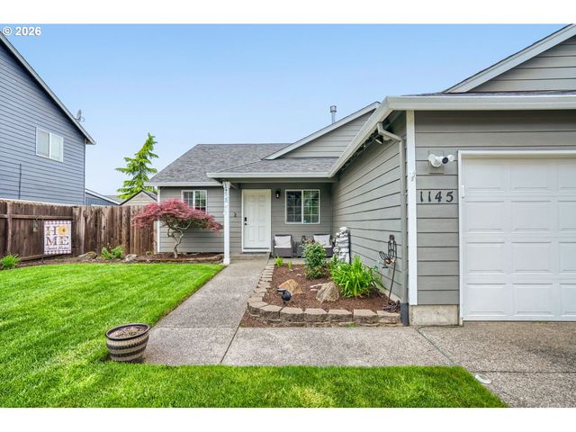 1145 COUNTRY Ln, Woodburn, OR 97071