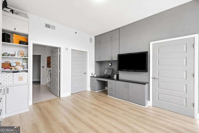 1080 Peachtree Street NE 1410, Atlanta, GA 30309