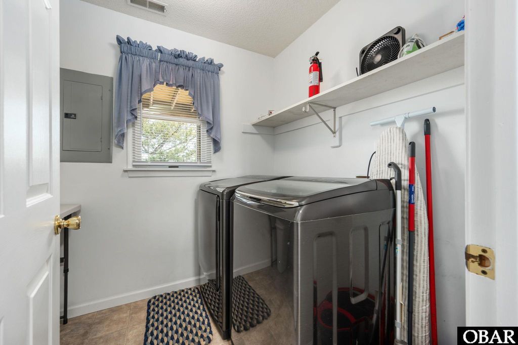 Image 26 of property listing at 219 Cobbs Way Lot 37, Nags Head, NC 27959