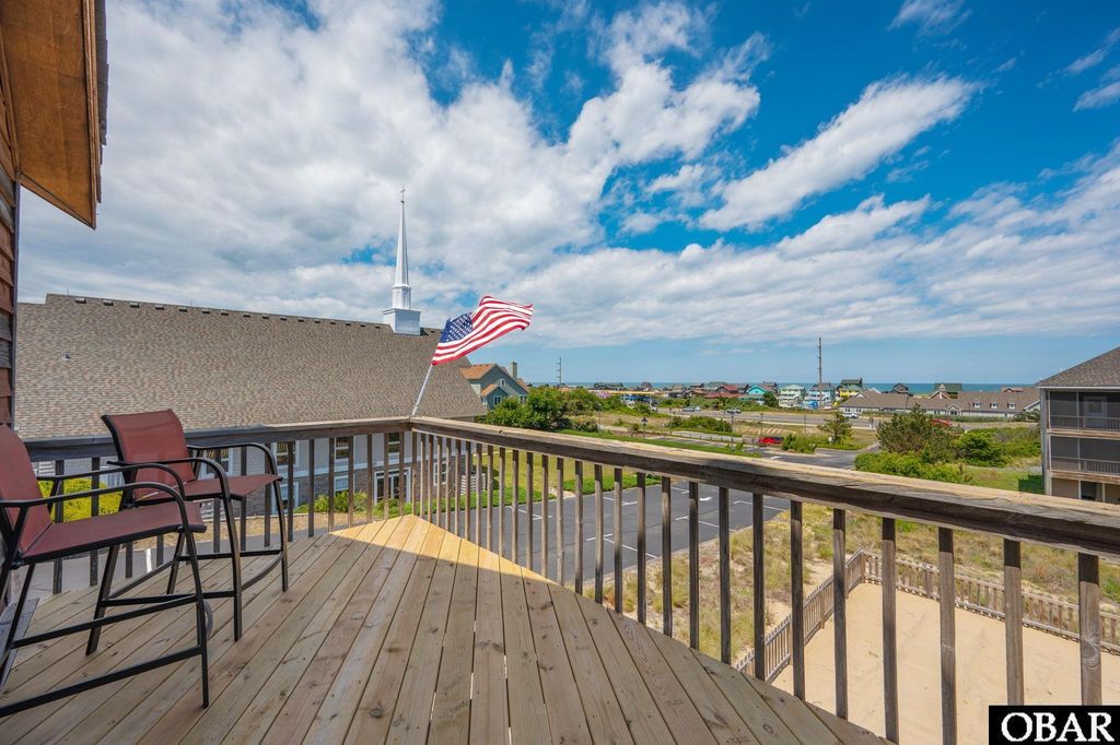 Image 8 of property listing at 219 Cobbs Way Lot 37, Nags Head, NC 27959