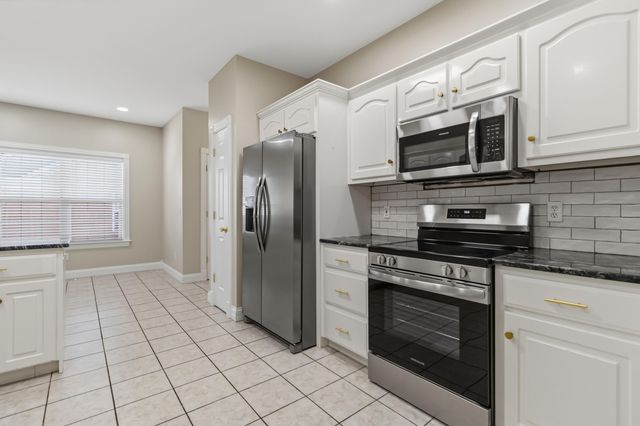 616 Shetland Drive, Richmond, KY 40475