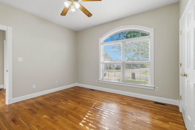 616 Shetland Drive, Richmond, KY 40475