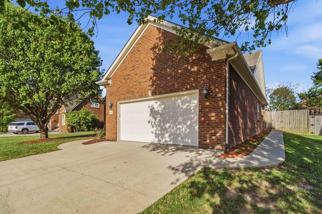 616 Shetland Drive, Richmond, KY 40475