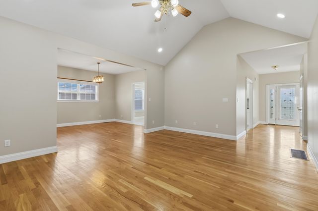 616 Shetland Drive, Richmond, KY 40475