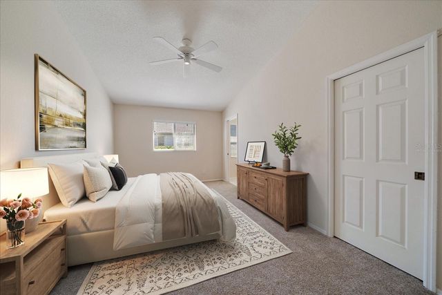 677 IRONWOOD CIRCLE 104, Venice, FL 34292