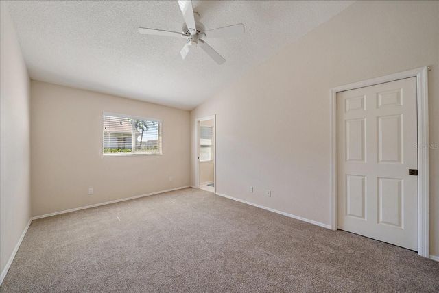 677 IRONWOOD CIRCLE 104, Venice, FL 34292