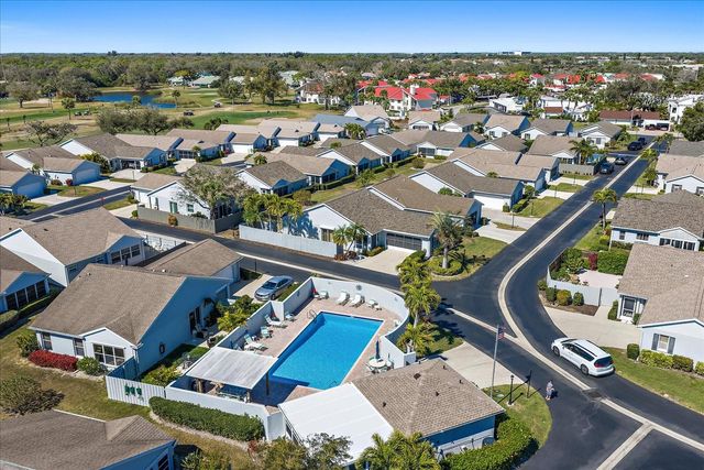 677 IRONWOOD CIRCLE 104, Venice, FL 34292