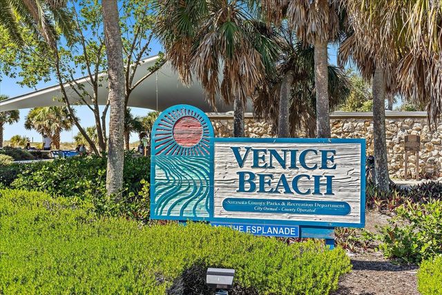 677 IRONWOOD CIRCLE 104, Venice, FL 34292