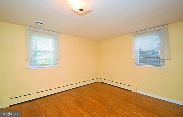 3020 OLD WELSH RD, Willow Grove, PA 19090